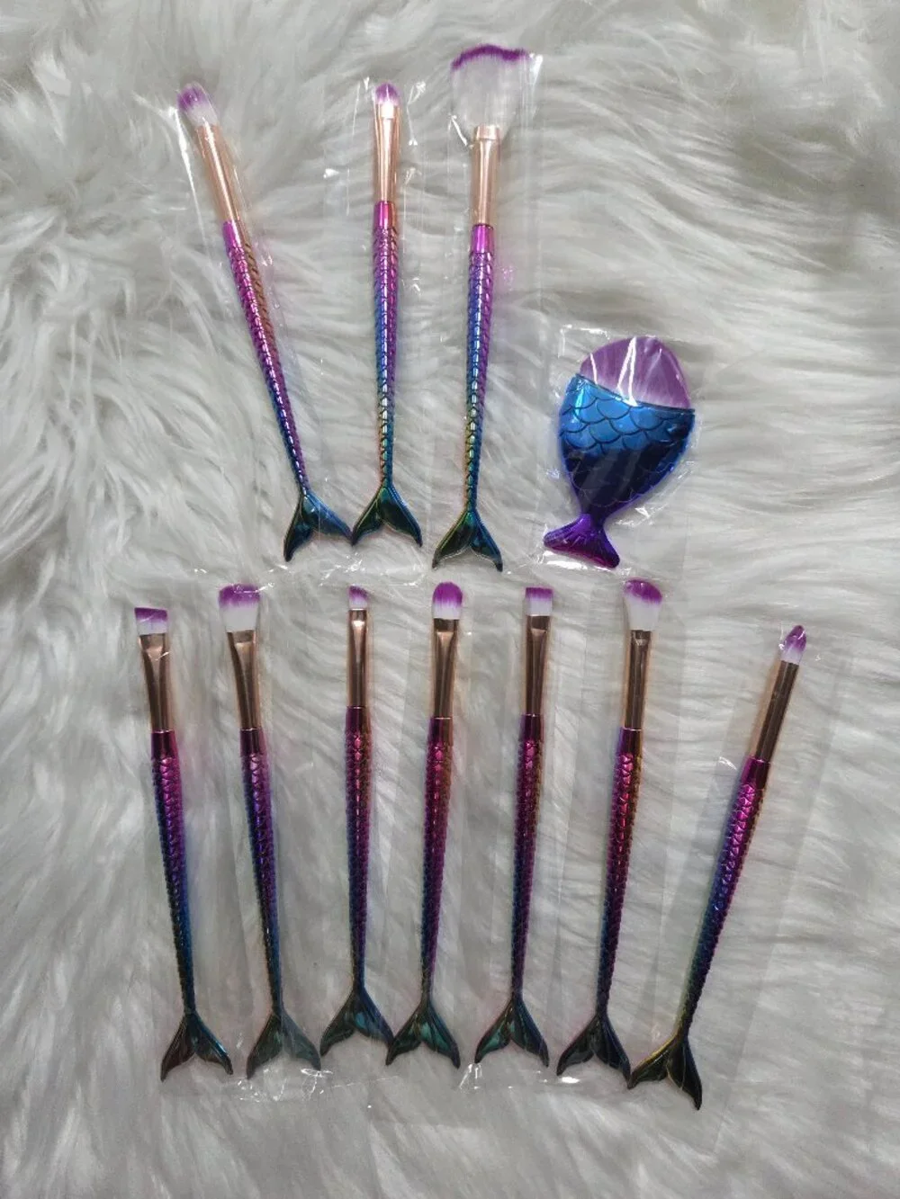 Mermaid Tail Design Makeup Brush Set